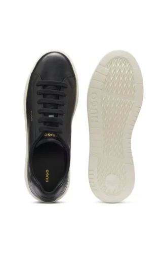 Sneaker aus Nappaleder mit goldfarbenem Logo