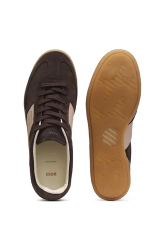 Sneaker aus Wildleder mit Besätzen aus Glattleder