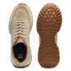 Sneaker aus Wildleder mit Perforationen