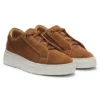 Sneaker aus Wildleder mit verstecktem Keilabsatz Sneaker aus Wildleder mit verstecktem Keilabsatz