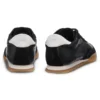 Sneaker aus Wildleder und Leder