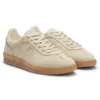 Sneaker mit Gummisohle aus Wildleder