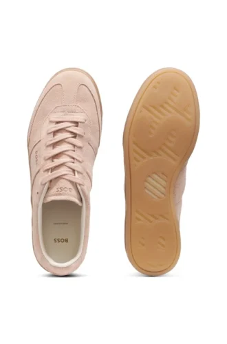 Sneaker mit Gummisohle aus Wildleder