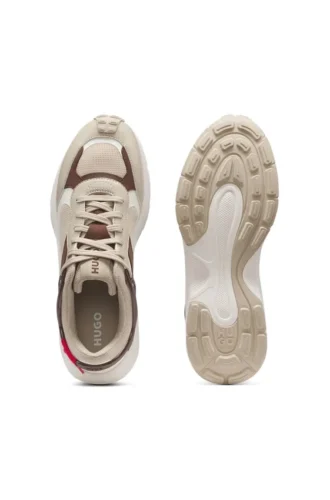 Sneaker mit Logo-Fersenlasche und Details aus offenem Mesh
