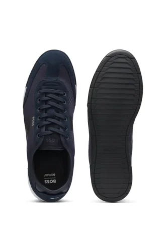 Sneaker mit Mesh-Details