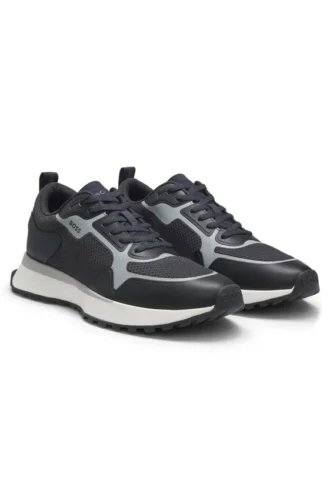 Sneaker mit Mesh-Details aus verschiedenen Materialien