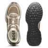 Sneaker mit Mesh-Details aus verschiedenen Materialien