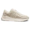 Sneaker mit Wildlederbesatz und Double-B-Monogramm Sneaker mit Wildlederbesatz und Double-B-Monogramm