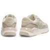 Sneaker mit Wildlederbesatz und Double-B-Monogramm Sneaker mit Wildlederbesatz und Double-B-Monogramm