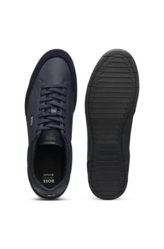 Sneaker mit Wildlederbesatz und gerippter Sohle