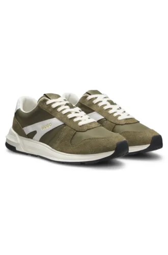 Sneaker mit Wildlederbesatz und Logo-Details