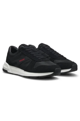 Sneaker mit Wildlederbesatz und Logo-Details