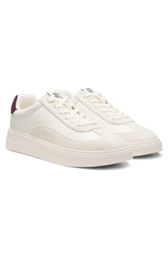 Sneaker mit Wildlederbesatz und niedrigem Profil