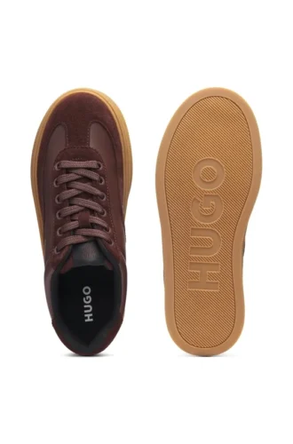 Sneaker mit Wildlederbesatz und niedrigem Profil