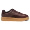 Sneaker mit Wildlederbesatz und niedrigem Profil
