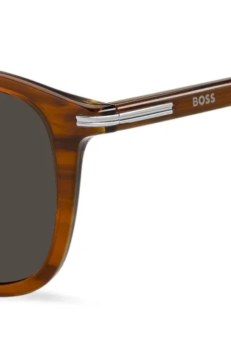 Sonnenbrille aus gemustertem Acetat mit Streifen an den Bügeln