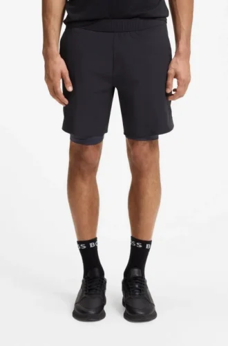 Sportliche, schnell trocknende Shorts mit Lagen-Design