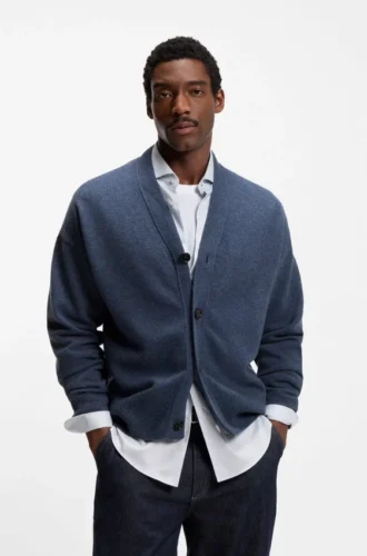 Strickjacke aus Schurwolle in lockerer Passform