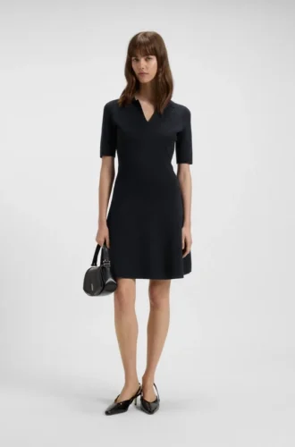 Strickkleid mit Skipperkragen