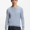 Strickpullover in regulärer Passform mit Rundhalsausschnitt Strickpullover in regulärer Passform mit Rundhalsausschnitt