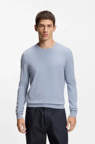 Strickpullover in regulärer Passform mit Rundhalsausschnitt