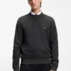 Strickpullover mit gestapeltem Logo