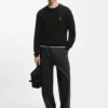 Strickpullover mit gestapeltem Logo