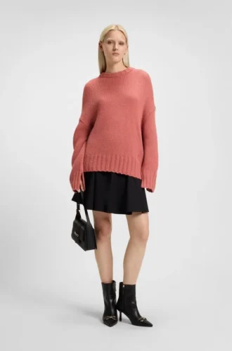 Strickpullover mit gesticktem Logo