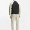 Sweatshirt mit Kontrastpaspel aus Baumwollmischung