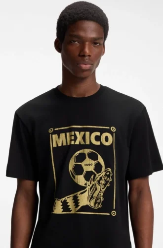 T-Shirt aus Baumwolle in lockerer Passform mit Fußballmotiv