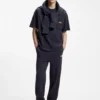 T-Shirt aus Baumwolle in lockerer Passform mit Logo-Patch aus Wildleder T-Shirt aus Baumwolle in lockerer Passform mit Logo-Patch aus Wildleder