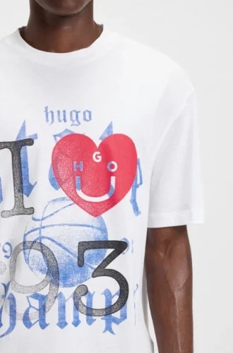 T-Shirt aus Baumwolljersey mit Happy HUGO-Motiv