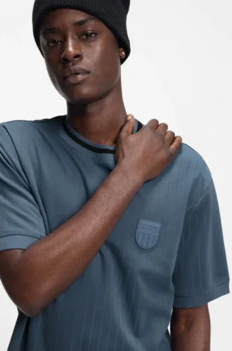 T-Shirt aus Baumwollmischung mit Drop-Needle-Streifen