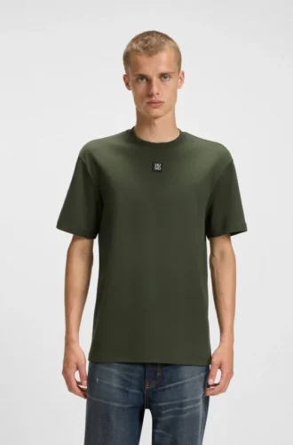 T-Shirt aus Interlock-Baumwolle mit metallischem Logo-Aufnäher