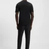 T-Shirt aus Stretch-Baumwolle in Regular-Fit mit kontrastierendem Logo