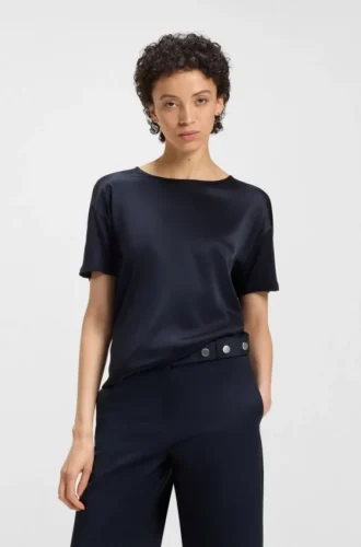 T-Shirt in Regular-Fit mit Vorderseite aus Stretch-Seide