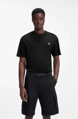 T-Shirt in Relaxed-Fit aus Interlock-Baumwolle mit Stickerei an den Schultern