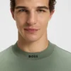 T-Shirt mit Logo am Kragen aus Stretch-Baumwolle T-Shirt mit Logo am Kragen aus Stretch-Baumwolle