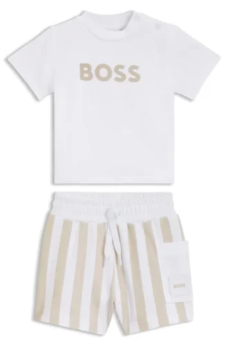 T-Shirt- und Shorts-Set für Babys in Geschenkverpackung