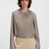 Taillierter Blazer aus Stretch-Woll-Sharkskin