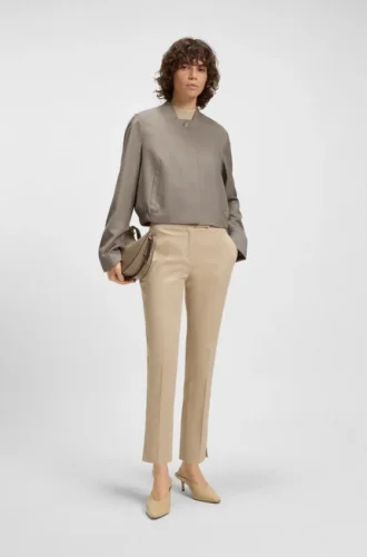 Taillierter Blazer aus Stretch-Woll-Sharkskin