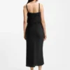 Trägerkleid mit lasergeschnittenen Motiven