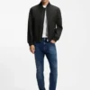 Wasserabweisende Jacke