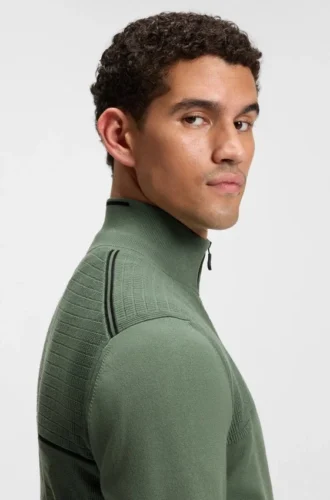 Wasserabweisender Pullover mit Reißverschlusskragen aus einer Baumwollmischung