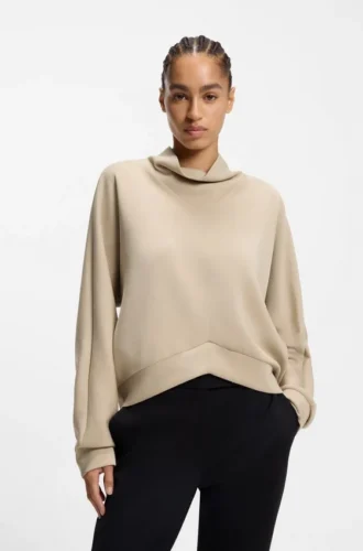 Weit geschnittenes Sweatshirt mit drapiertem Trichterkragen