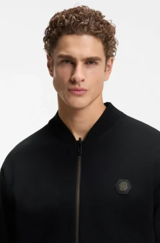 Wendbare Jacke mit bequemer Passform
