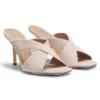 Wildledersandalen mit gekreuzten Riemen