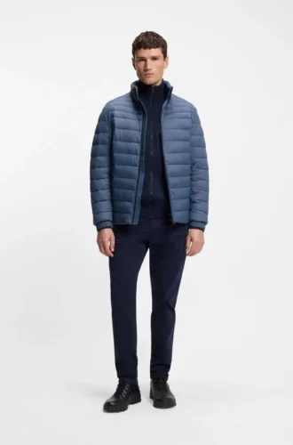 Zusammenpackbare, wasserabweisende Steppjacke mit Logo-Applikation