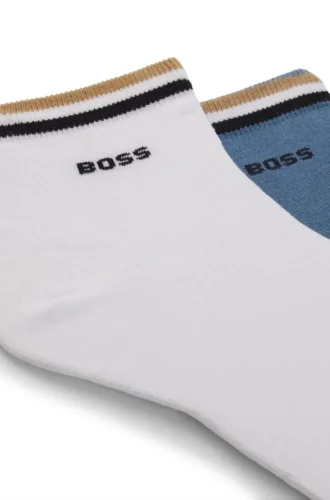 Zweierpack kurze Socken mit charakteristischen Streifen am Bündchen