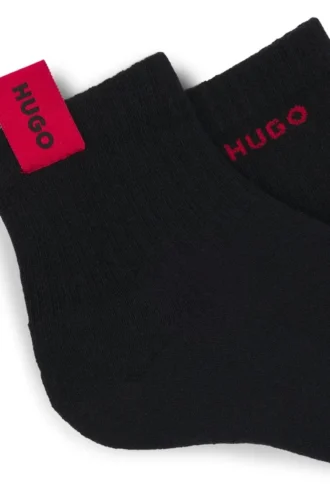 Zweierpack Socken mit Logo-Detail in kurzer Länge